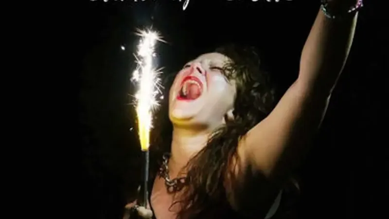 Janice en Flammes dans Stand up révolté